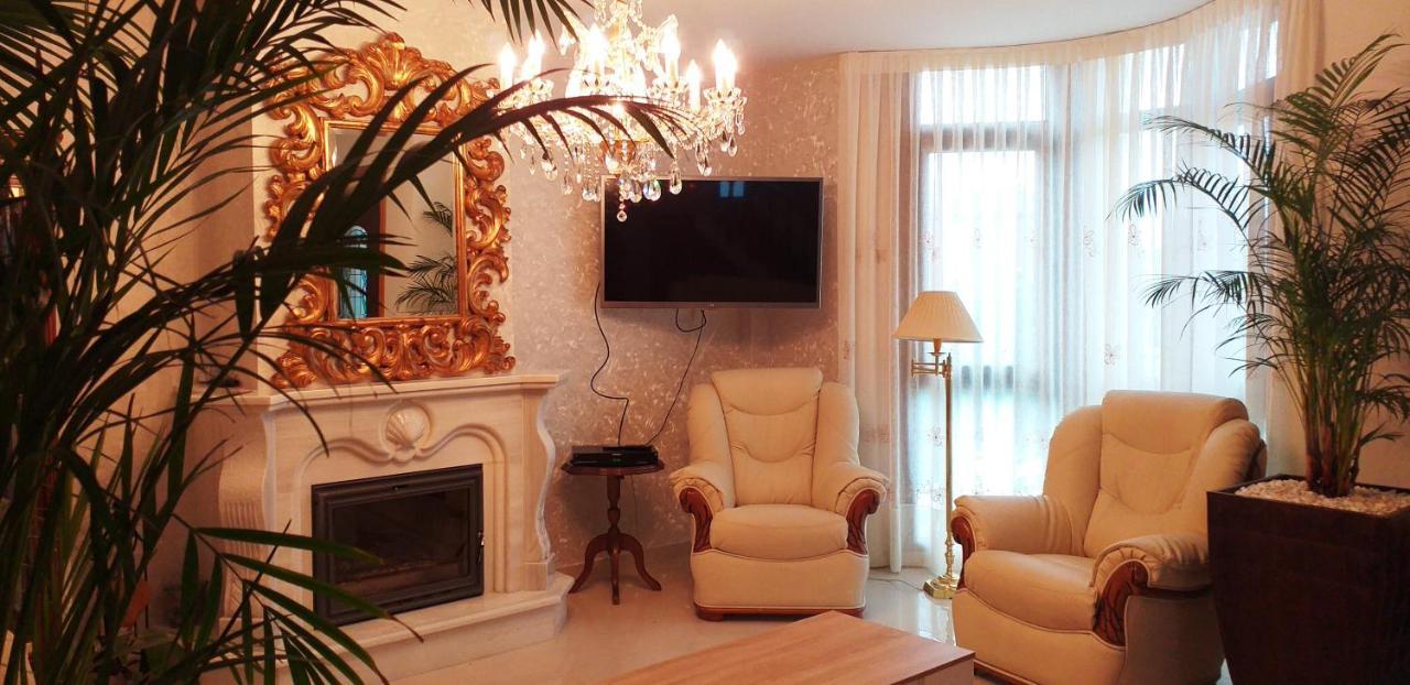 Casa Victoria Garden Con Jacuzzi Y Piscina Villa Caldas De Reis Eksteriør bilde