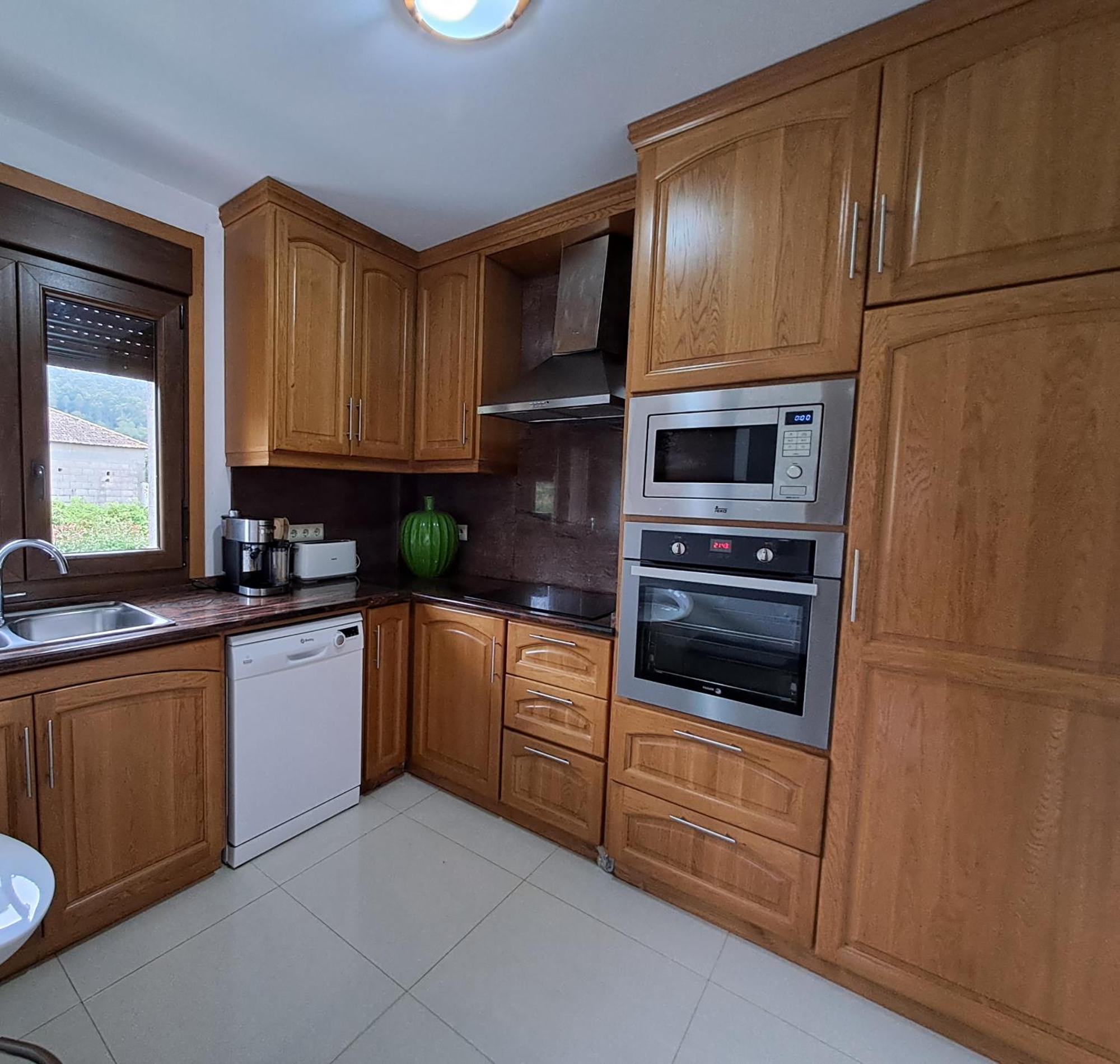 Casa Victoria Garden Con Jacuzzi Y Piscina Villa Caldas De Reis Eksteriør bilde